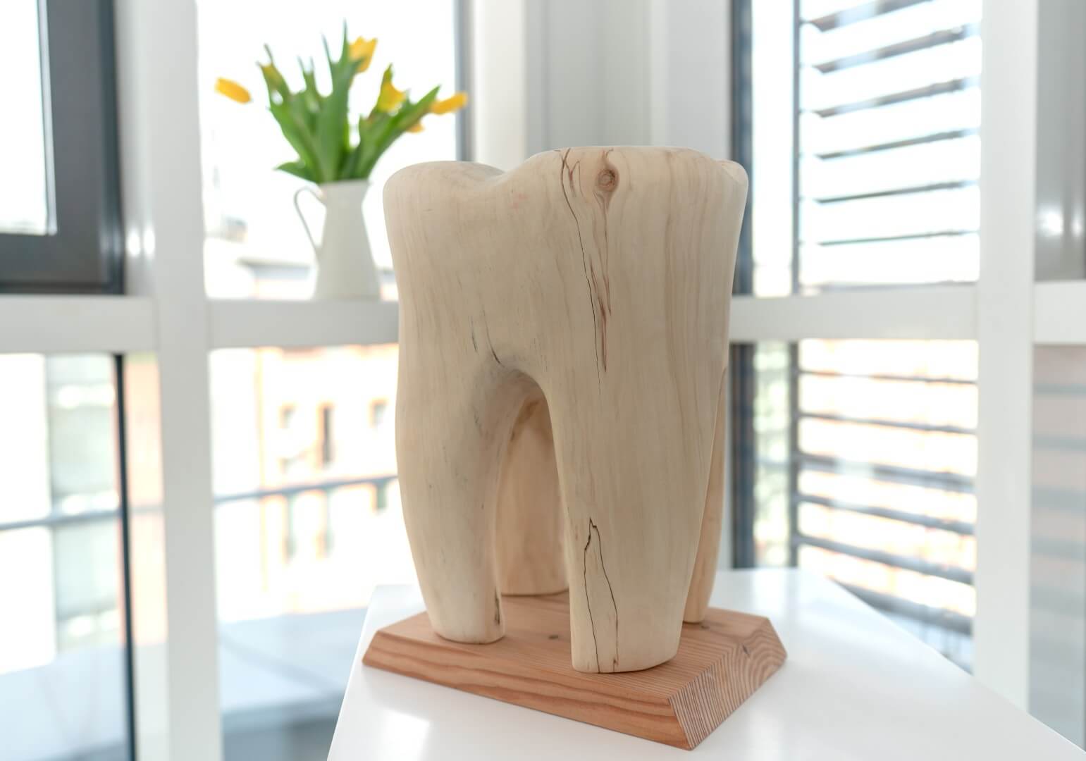 Zahnarzt Dresden Richard Vetters - Skulptur Zahn